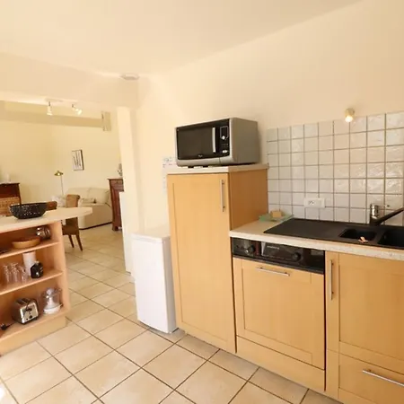 Le Rouget-pers, 2 Pieces, 3 Personnes - Fr-1-742-244 Ferienhaus *